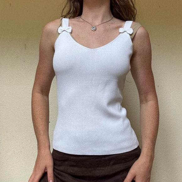 INC white sleeveless blouse with bow straps - Picture 3 of 8